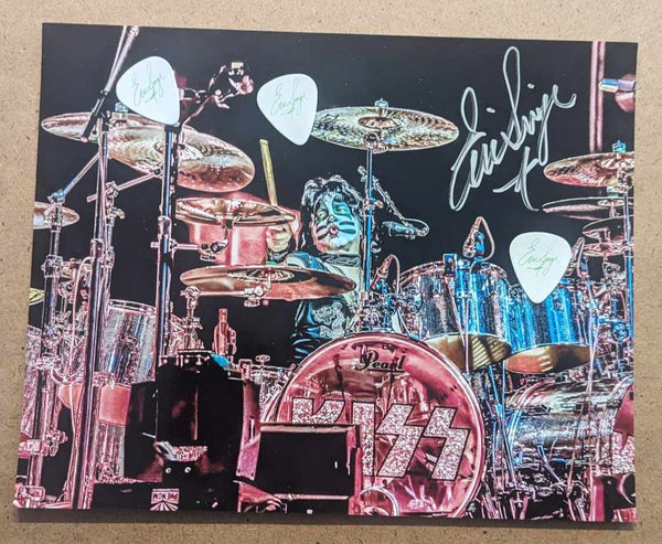 ERIC SINGER Signed 8 x 10 photo /3 Guitar Pick pack EUROPE KISS