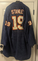 KISS 8-20-2019 Paul Stanley New York Islanders Robe Given to Paul Backstage Barclays Center