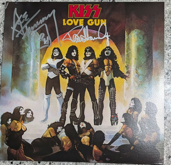 KISSONLINE KISS PAUL STANLEY and ACE FREHLEY signed LOVE GUN LP KOL EX colored vinyl