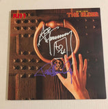 KISS PAUL STANLEY and ACE FREHLEY signed THE ELDER LP