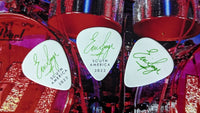 ERIC SINGER Signed 8 x 10 photo /3 Guitar Pick pack South America KISS
